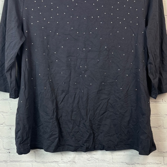 BloomChic Charcoal Rhinestone Detail Long Sleeve Tee Size Large - Picture 5 of 6